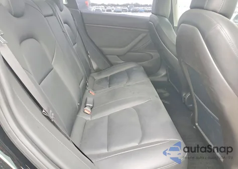 2018 Tesla Model 3 из США, поврежденный, VIN 5YJ3E1EB0JF178556